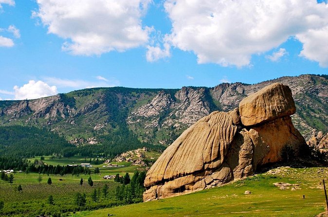 1 Day Coach Tour of Genghis Khan Statue Complex and Terelj National Park Including Lunch - Horseback riding, photos, and why your guide makes a difference