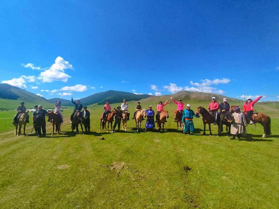 4 Day Central Mongolia - Day 3: Ugii Lake boat time, birds, and a shower at the end of the day