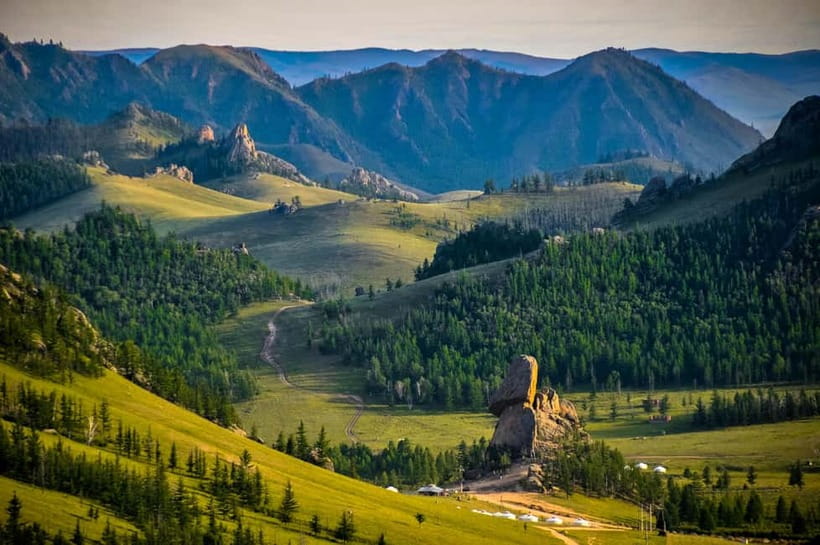 4 Days Central Mongolia-Amazing experiece - Day 2: Elsen Tasarkhai Dunes, Camel Riding, and Ger Camp Nomad Life