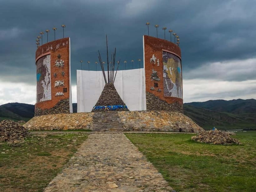 5 day Central Mongolia and Nomad stay tour - Day 5: The 370 km return drive to Ulaanbaatar