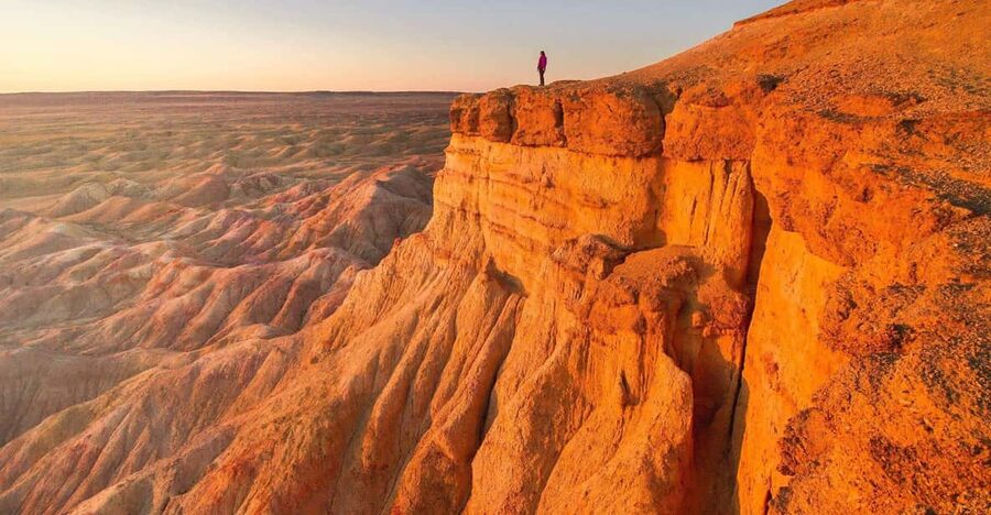 Best 6-Day Gobi Tour Discover Mongolia - Day 2: Yolyn Am (Lammergeier Valley) and the ice gorge hike