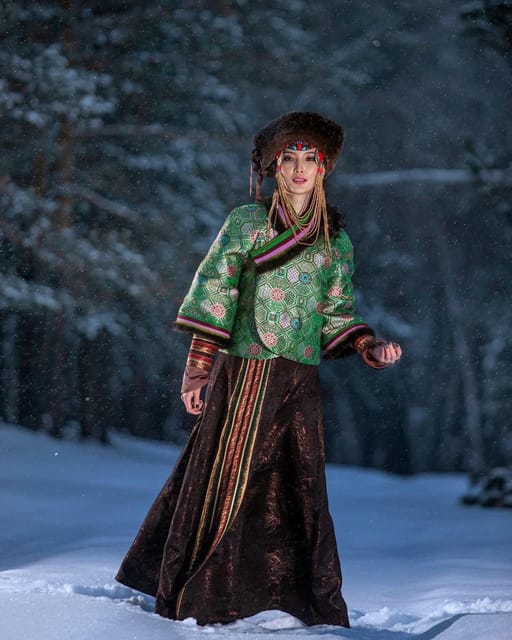 Day tour with Traditional clothes and photographer - Key things that make this tour work well
