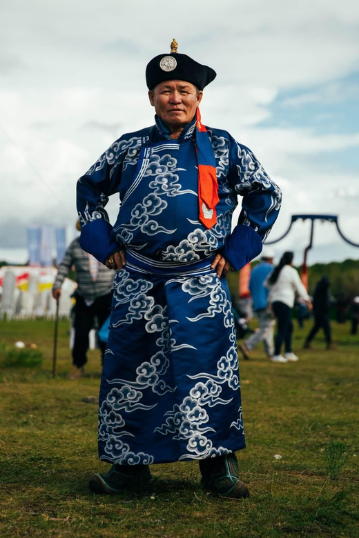 Day tour with Traditional clothes and photographer - Horse riding, lunch, and what is actually included