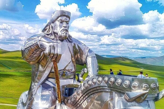 From Ulaanbaatar: Chinggis Khaan Statue and Turtle Rock Day Tour - Chinggis Khaan Statue Complex, Equestrian Scale and Photo Time
