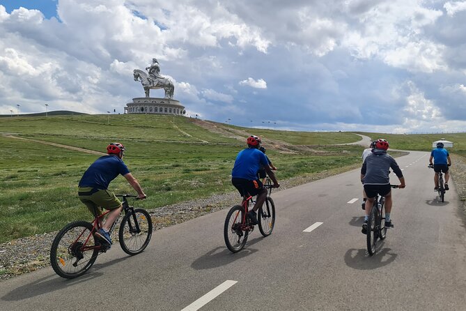 Full Day Mountain Biking Tour in Khan Khenty National Park - Your Bikes, Your Guide, and How the Day Stays on Track