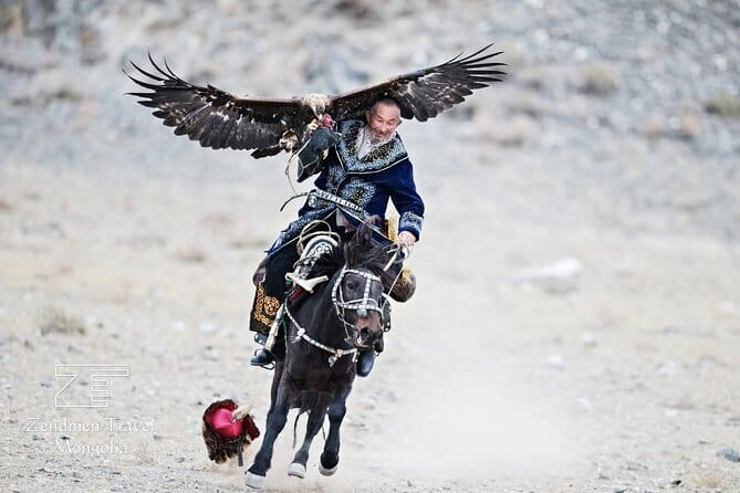 Gobi tour Mongolia 7 Days - Baga Gazriin Chuluu: Granite Formations and a Ruined Temple Atmosphere