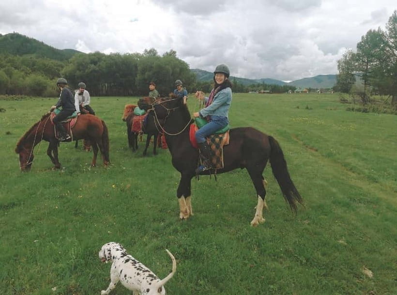 Horseback Riding Tour to Turtle Rock & Aryabal - Vegetarian lunch and a real break in the middle of the day