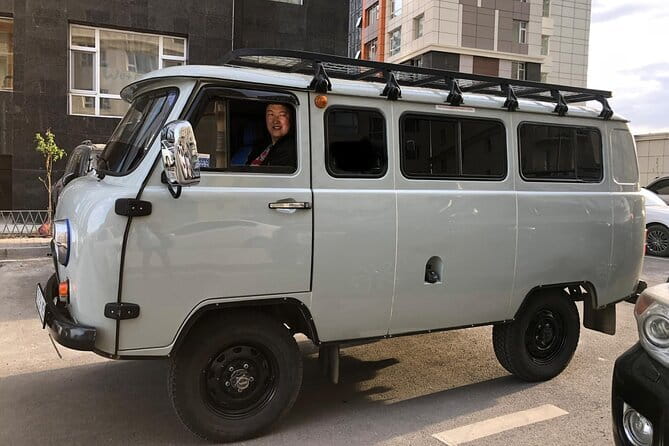 Mongolia - Sedan, Lexus, UAZ Minivan, 4WD Tour& Transport Service - Price and value: $100 per group for real Mongolia road time