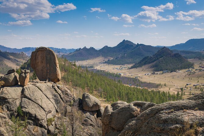 Private Day Tour: Terelj National Park and Genghis Khan Statue - The drive through Terelj, with lunch and Turtle Rock