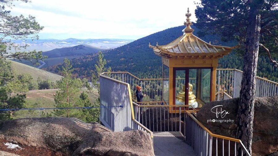 Sacred Landscapes: Exploring Aglag Buteel - Small-group touring in English and Mongolian
