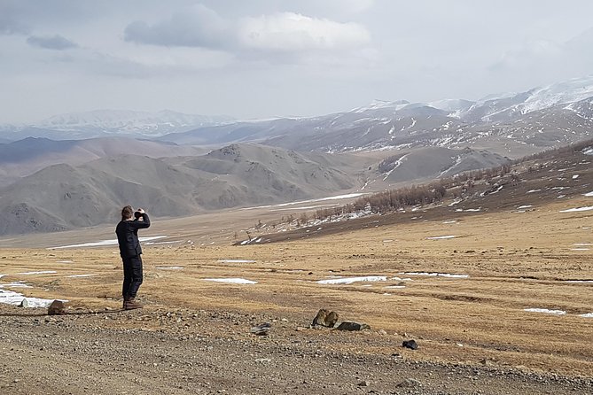 The Land Of Eagle Hunters - Living with a Kazakh eagle hunter family, what you should expect