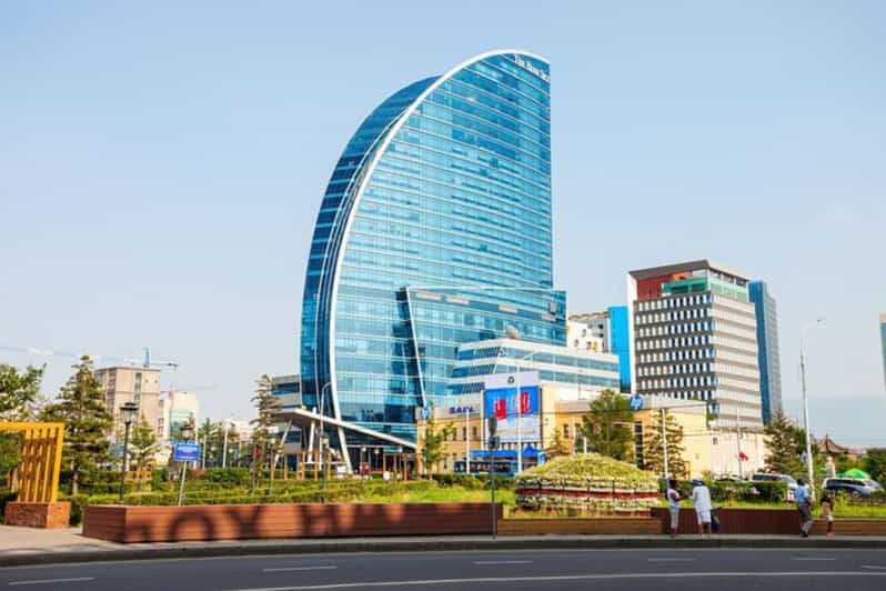 Ulaanbaatar: Private custom tour with a local guide - Ger Community Area, Arts at the Grand Theatre, and Meal Ideas