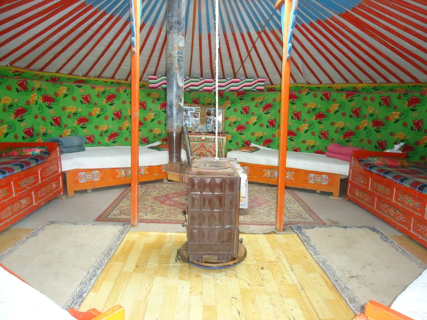 Ulaanbaatar: Small Group 3-Day Best of Central Mongolia Tour - Overnight with a nomadic family, ger warmth and real routines